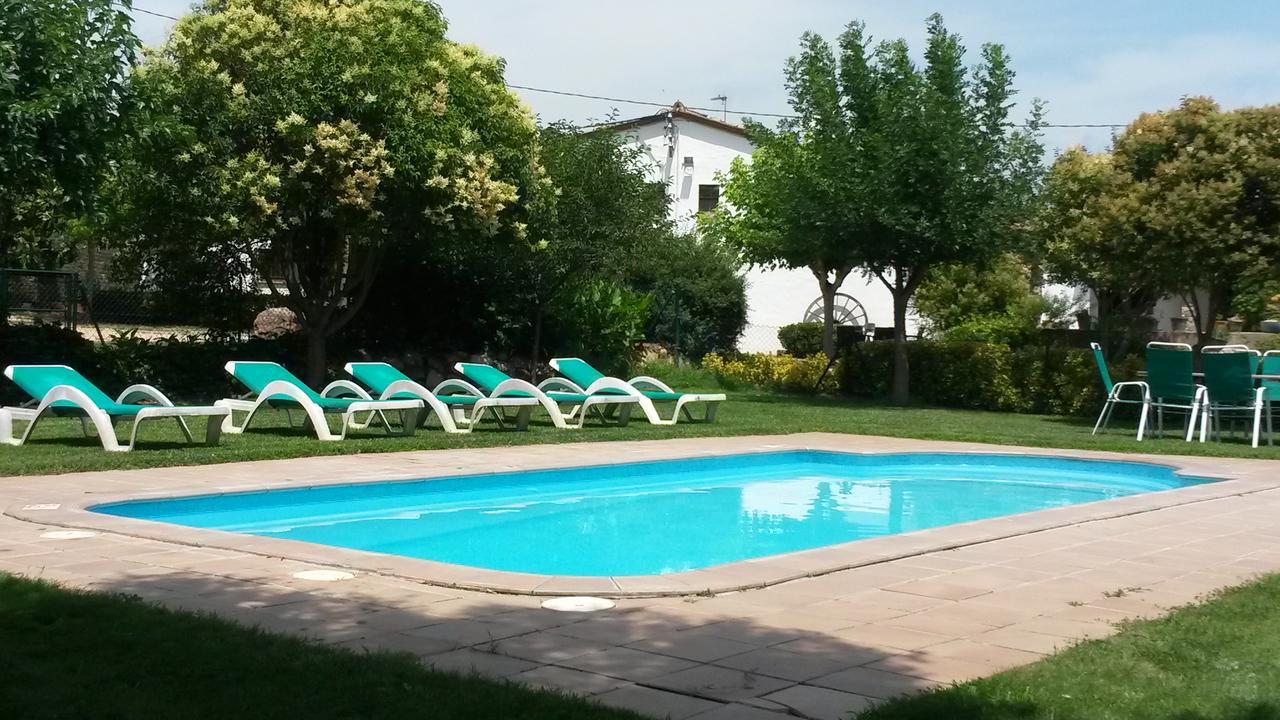 Casa rural exclusiva con 9 hab 16-25pax con piscina privada y BBQ cubierta Riudarenes  Exterior foto