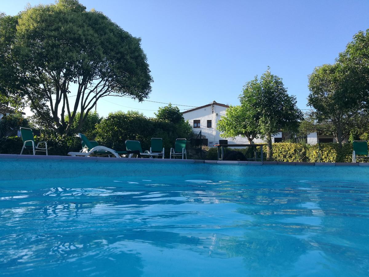 Casa rural exclusiva con 9 hab 16-25pax con piscina privada y BBQ cubierta Riudarenes  Exterior foto