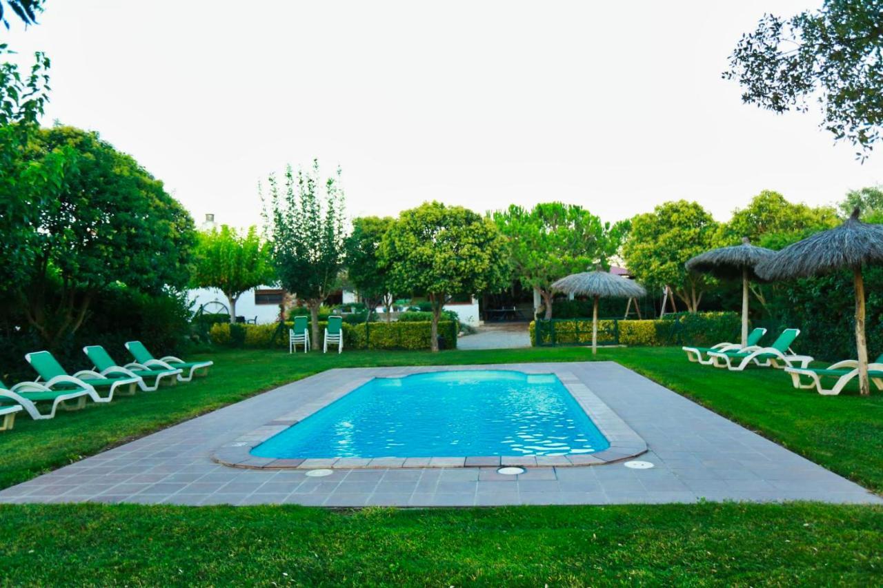 Casa rural exclusiva con 9 hab 16-25pax con piscina privada y BBQ cubierta Riudarenes  Exterior foto